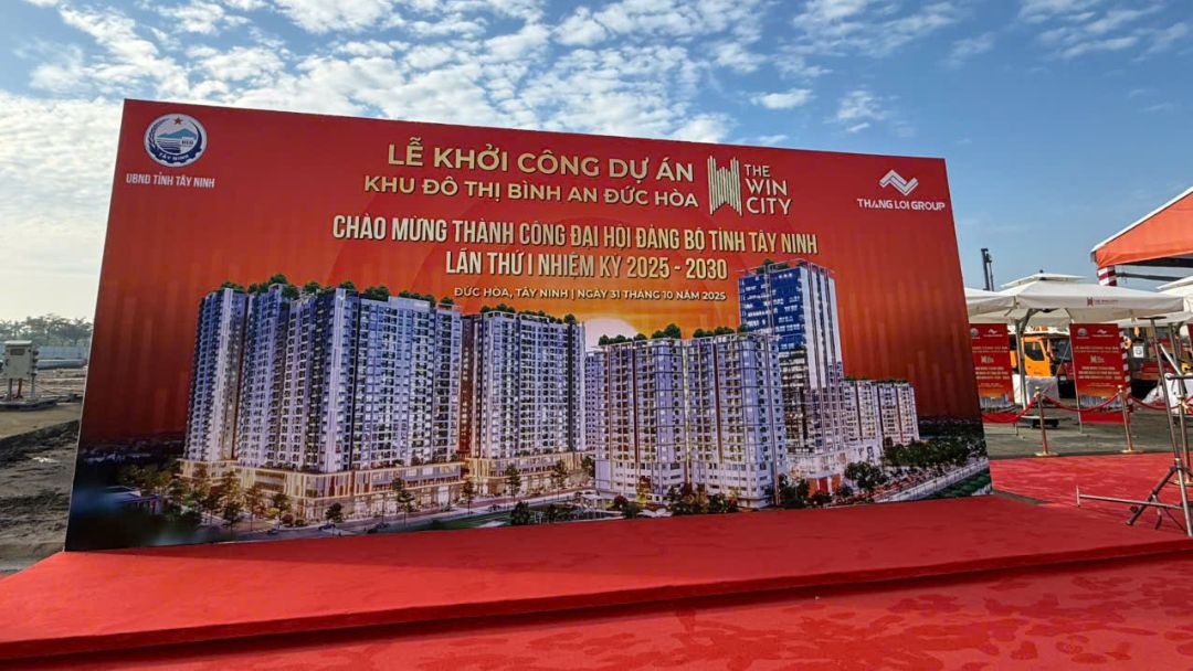 Hình ảnh công tác san lấp mặt bằng và chuẩn bị thi công nền móng The Win City