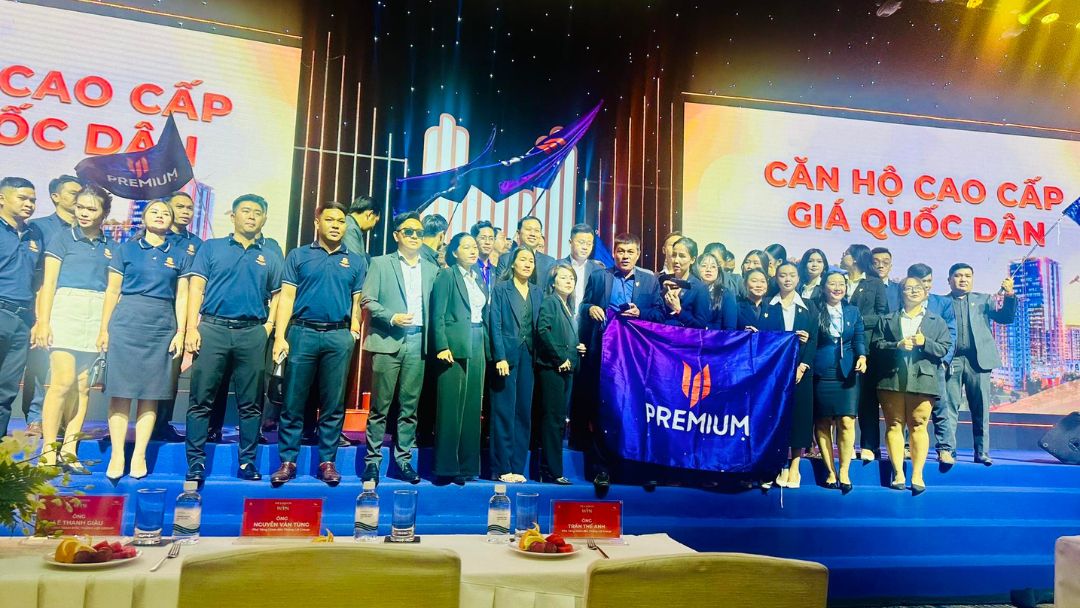 Hình ảnh sự kiện Kickoff The Win City, nơi công bố mức giá và chính sách ưu đãi
